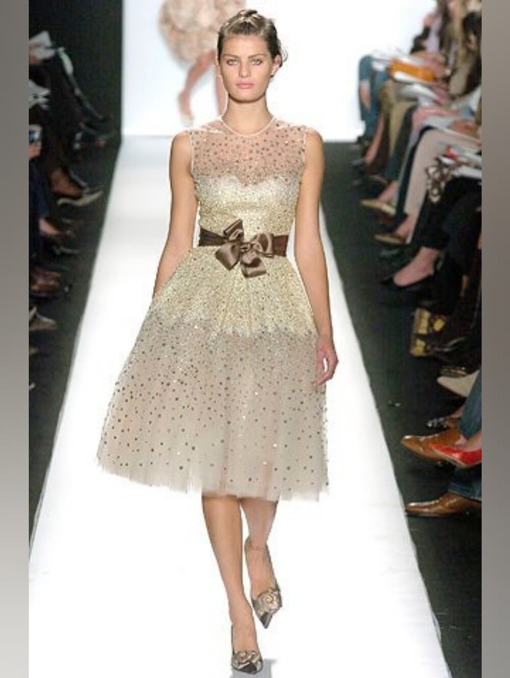 $7,000 OSCAR DE LA RENTA EXCL EMBROID SILK GOLD BEAD SEQUIN RUNWAY DRESS US 6